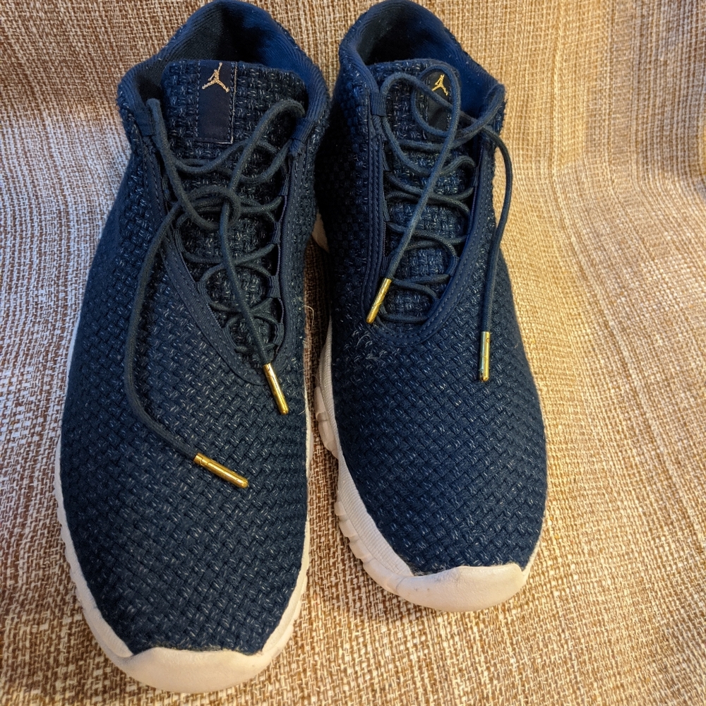 Nike Air Jordan knit basketball shoes